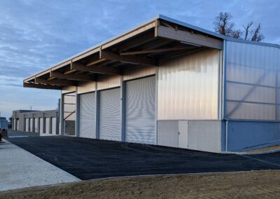 Garage pour 4 bennes grue à ordures ménagères – MAUVEZIN